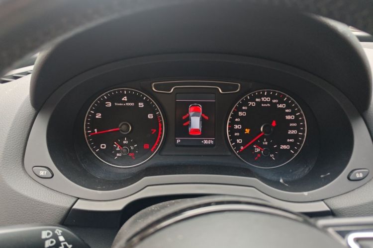 Audi Q3 2016 #12 Audi Q3 2016 immagine di auto #12