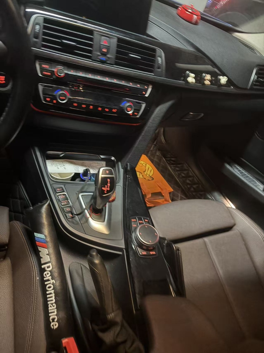 BMW 3 Series 2019 car image #3