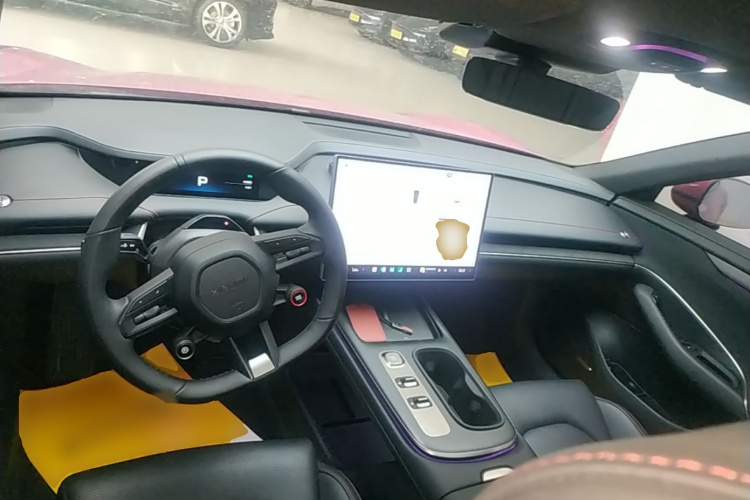 MI SU7 2025 immagine di auto #10