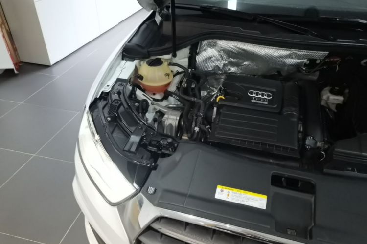 Audi Q3 2017 imagem de carro #23