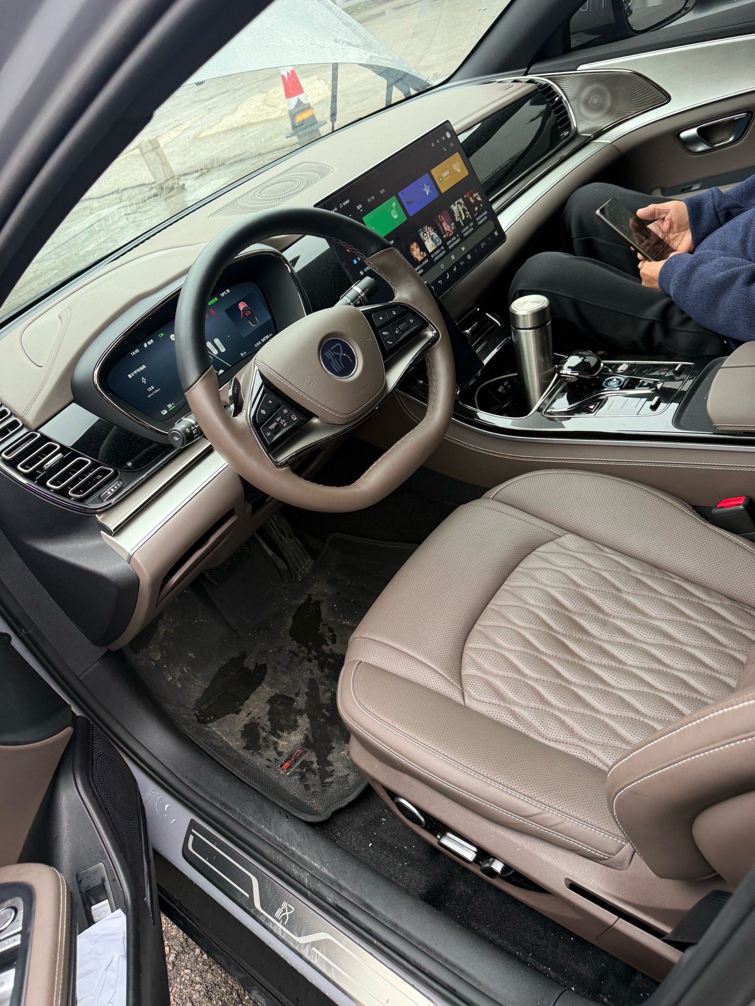 BYD Han 2025 #4 BYD Han 2025 imagen de coche #4