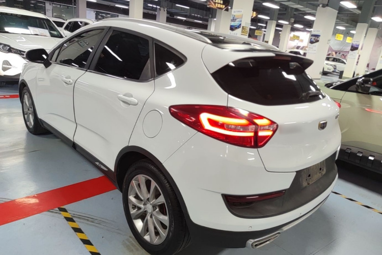 GEELY Emgrand GS 2018 car image #5
