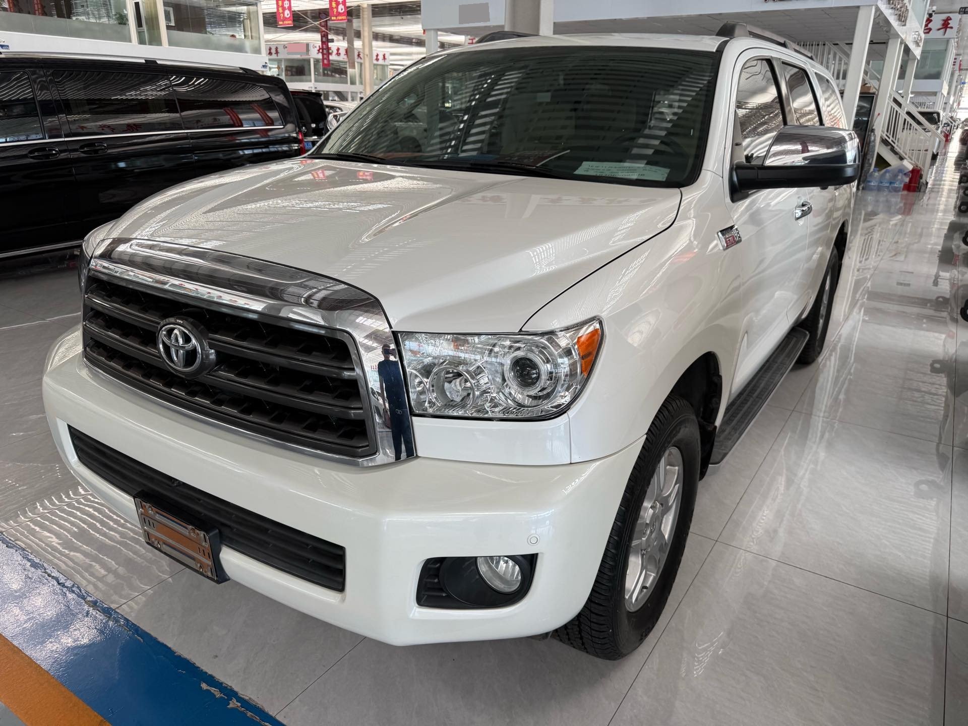Toyota Sequoia 2016 Toyota Sequoia 2016 car image