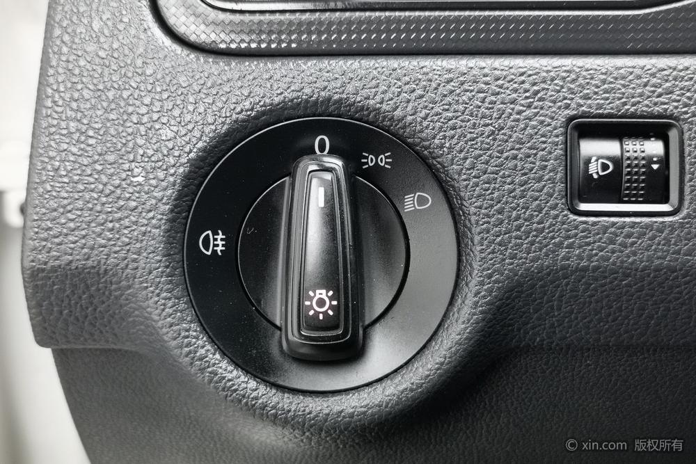 Volkswagen Santana 2019 #16 Volkswagen Santana 2019 car image #16