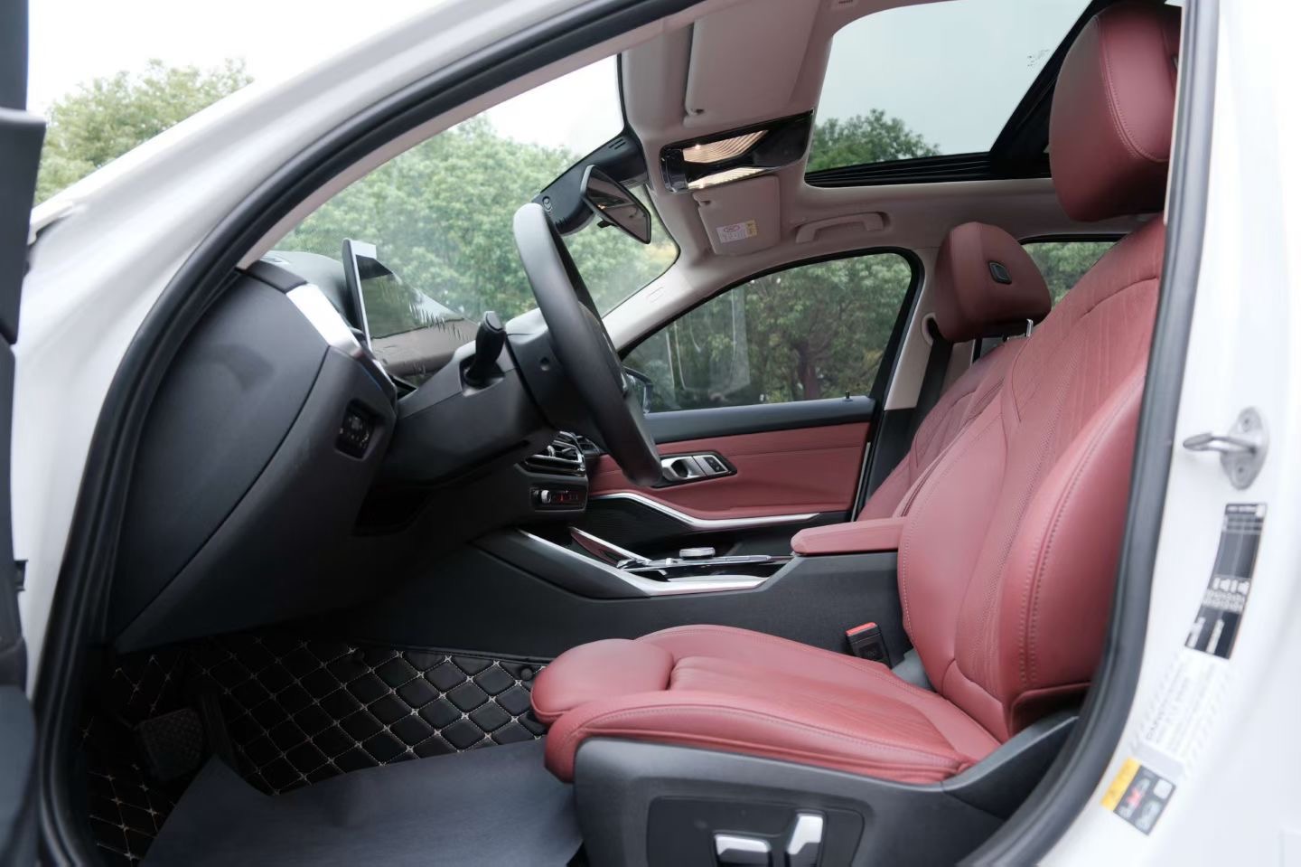 BMW i3 2023 #4 BMW i3 2023 car image #4