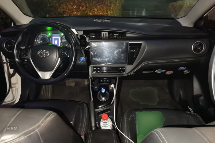 Toyota Corolla 2018 immagine di auto #11