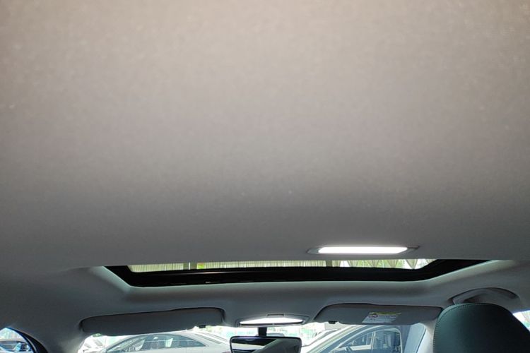 GEELY Emgrand 2022 #20 GEELY Emgrand 2022 car image #20