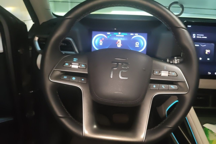 BYD YuanUP 2024 car image #11