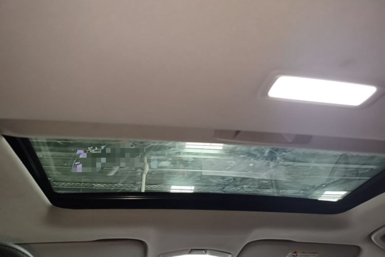GEELY Emgrand 2022 car image #18