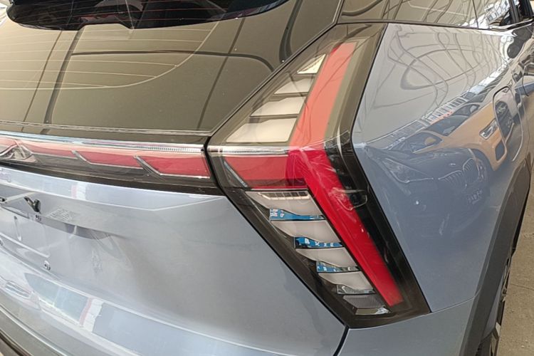 GEELY Boyue L 2023 car image #8