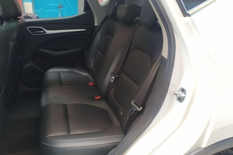 MG ZS 2019 car image #13
