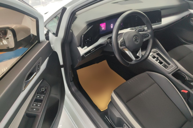 Volkswagen Golf 2020 imagen de coche #16