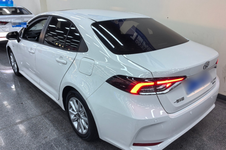 Toyota Corolla 2025 #5 Toyota Corolla 2025 immagine di auto #5