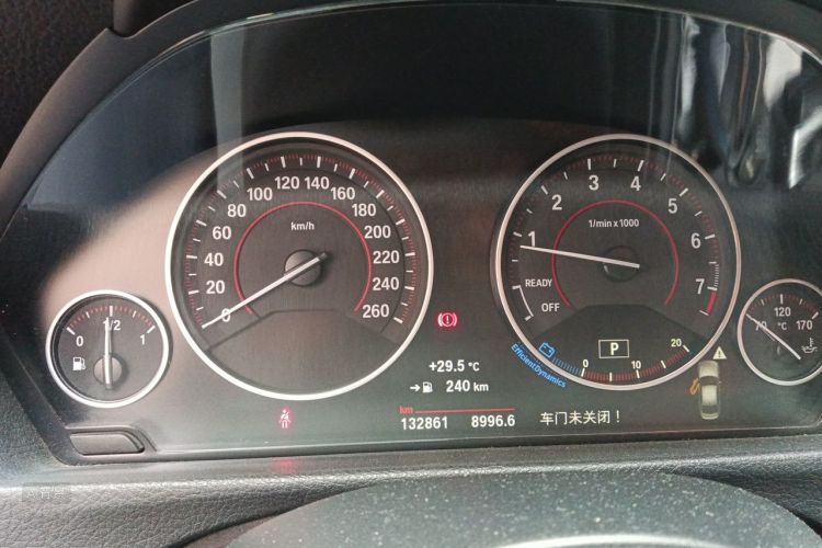BMW 3 Series 2015 #13 BMW 3 Series 2015 car image #13