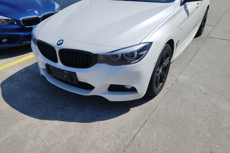 BMW 3 Series GT 2021 car image #23