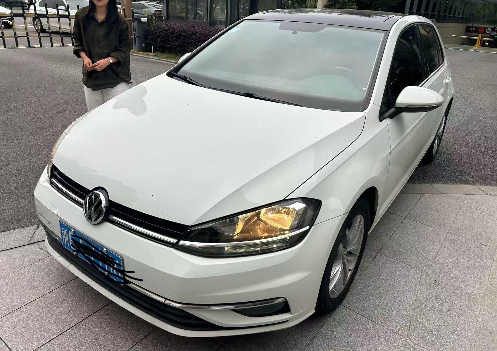 2019 2019 car image