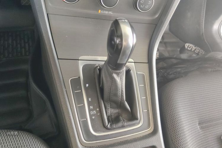 Volkswagen Golf 2016 #11 Volkswagen Golf 2016 car image #11