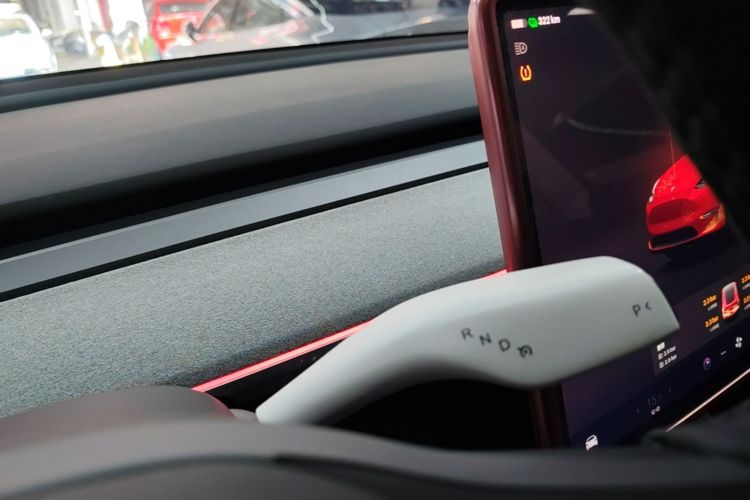 Tesla Model Y 2023 #14 Tesla Model Y 2023 immagine di auto #14
