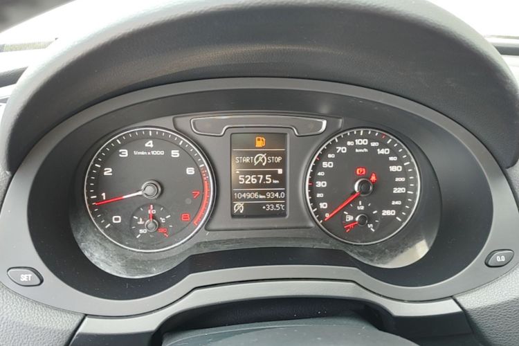 Audi Q3 2019 #12 Audi Q3 2019 car image #12