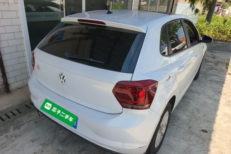 Volkswagen Polo 2020 car image #5