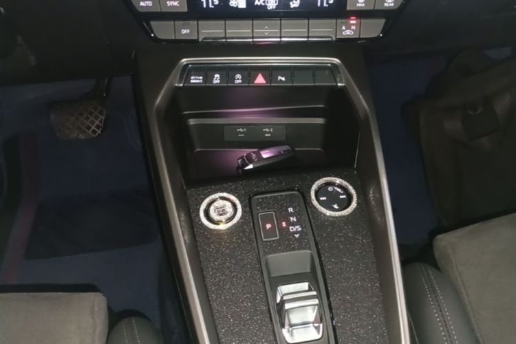 Audi A3 2022 immagine di auto #18