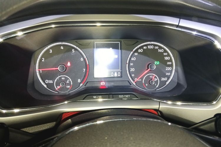 Volkswagen T-Cross 2021 car image #12