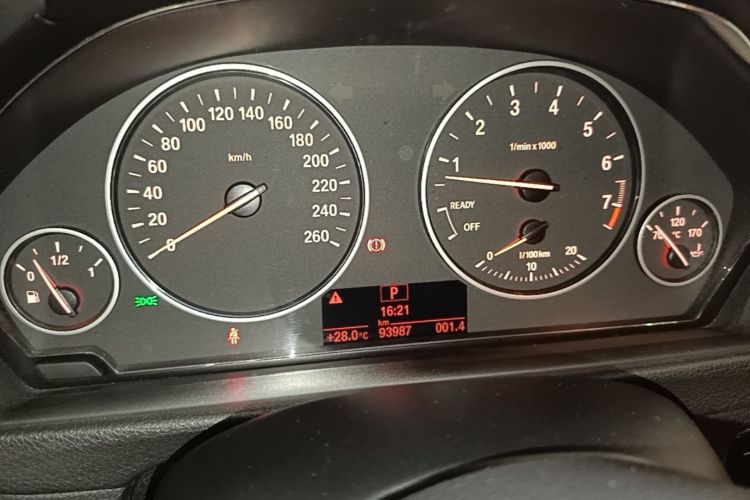 BMW 3 Series 2015 #12 BMW 3 Series 2015 immagine di auto #12