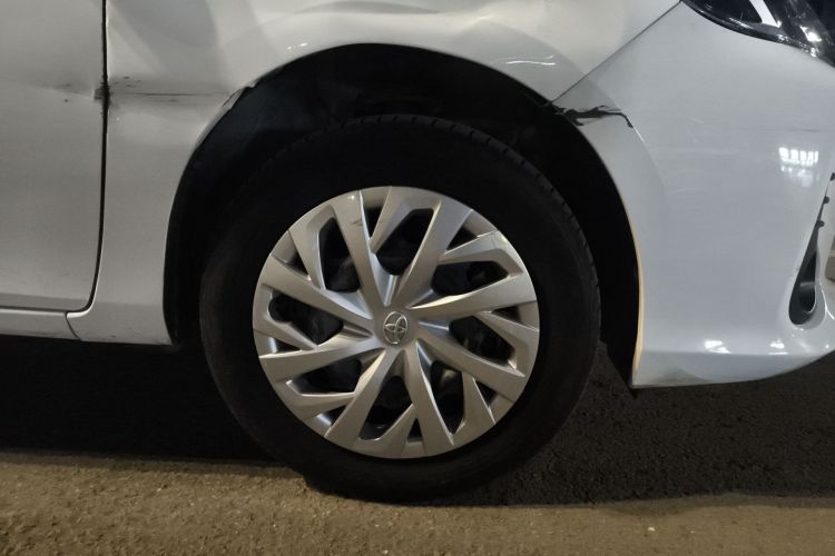 Toyota Vios 2021 изображение автомобиля #6