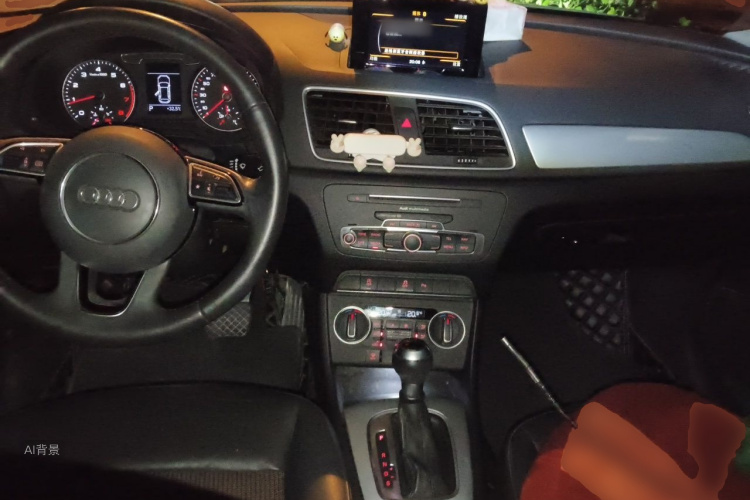 Audi Q3 2019 #11 Audi Q3 2019 car image #11