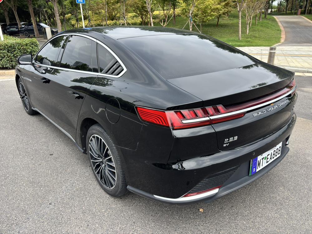 BYD Han 2022 #4 BYD Han 2022 immagine di auto #4