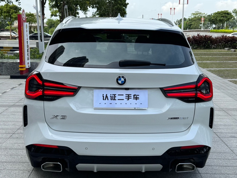BMW X3 2023 car image #8
