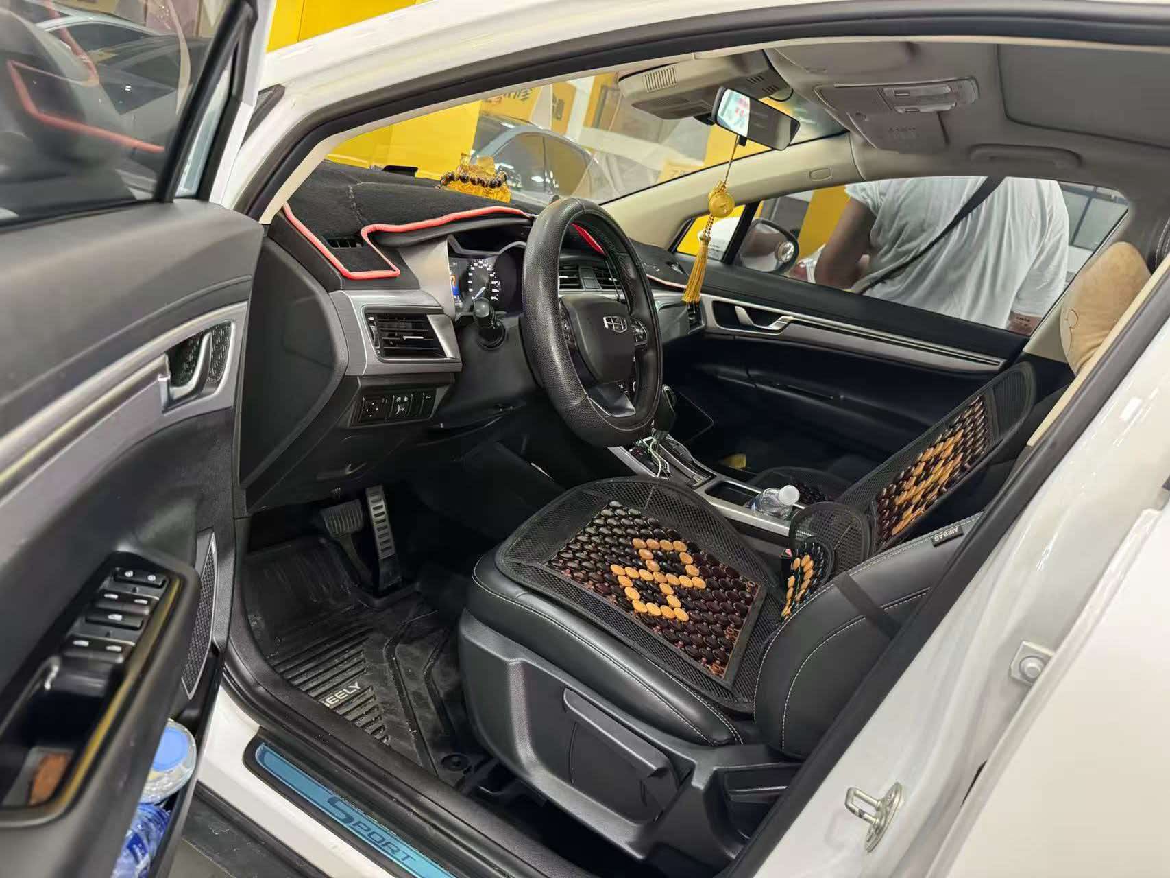 GEELY Emgrand GS 2019 car image #7