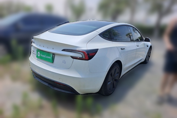 Tesla Model 3 2023 #7 Tesla Model 3 2023 car image #7