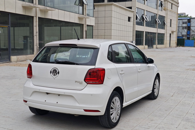 Volkswagen Polo 2017 #9 Volkswagen Polo 2017 car image #9