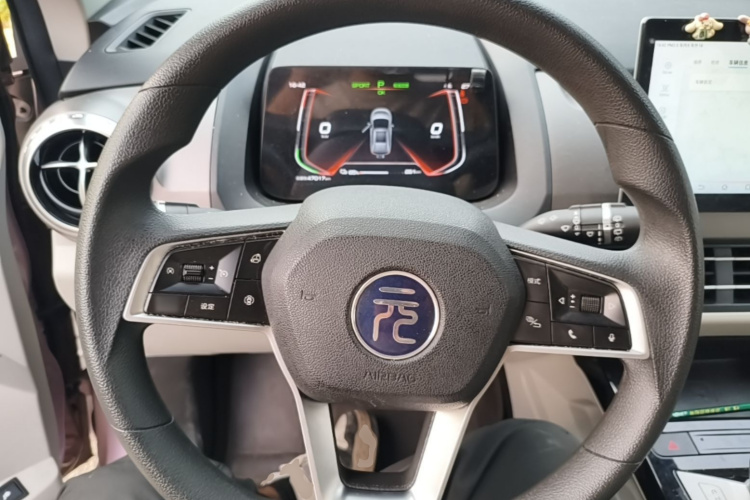 BYD Yuan Pro 2023 #11 BYD Yuan Pro 2023 изображение автомобиля #11