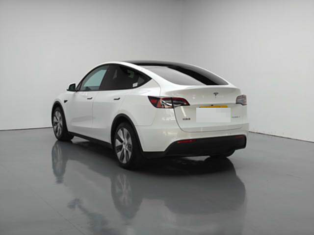 Tesla Model Y 2021 #7 Tesla Model Y 2021 car image #7