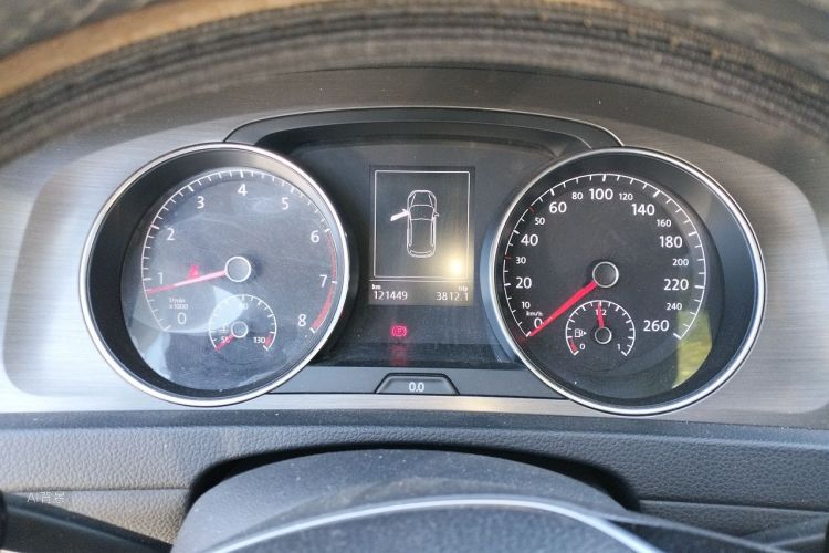 Volkswagen Golf 2014 car image #13