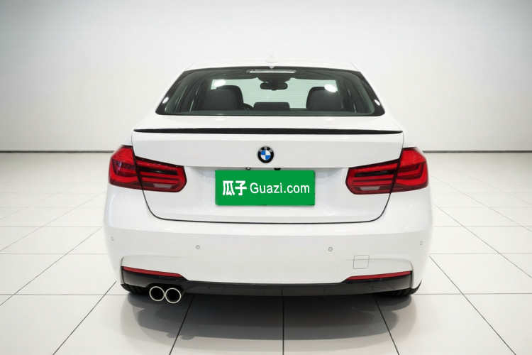 BMW 3 Series 2017 #6 BMW 3 Series 2017 car image #6