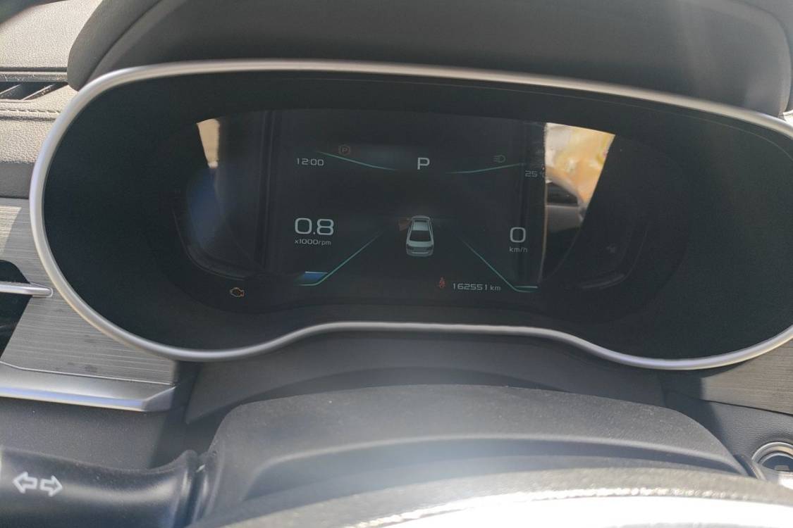 GEELY Emgrand 2021 #25 GEELY Emgrand 2021 car image #25