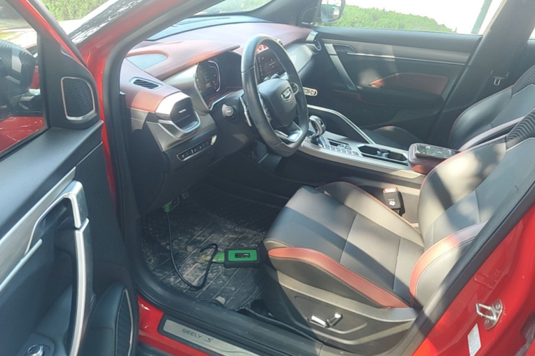 GEELY Coolray 2020 car image #16