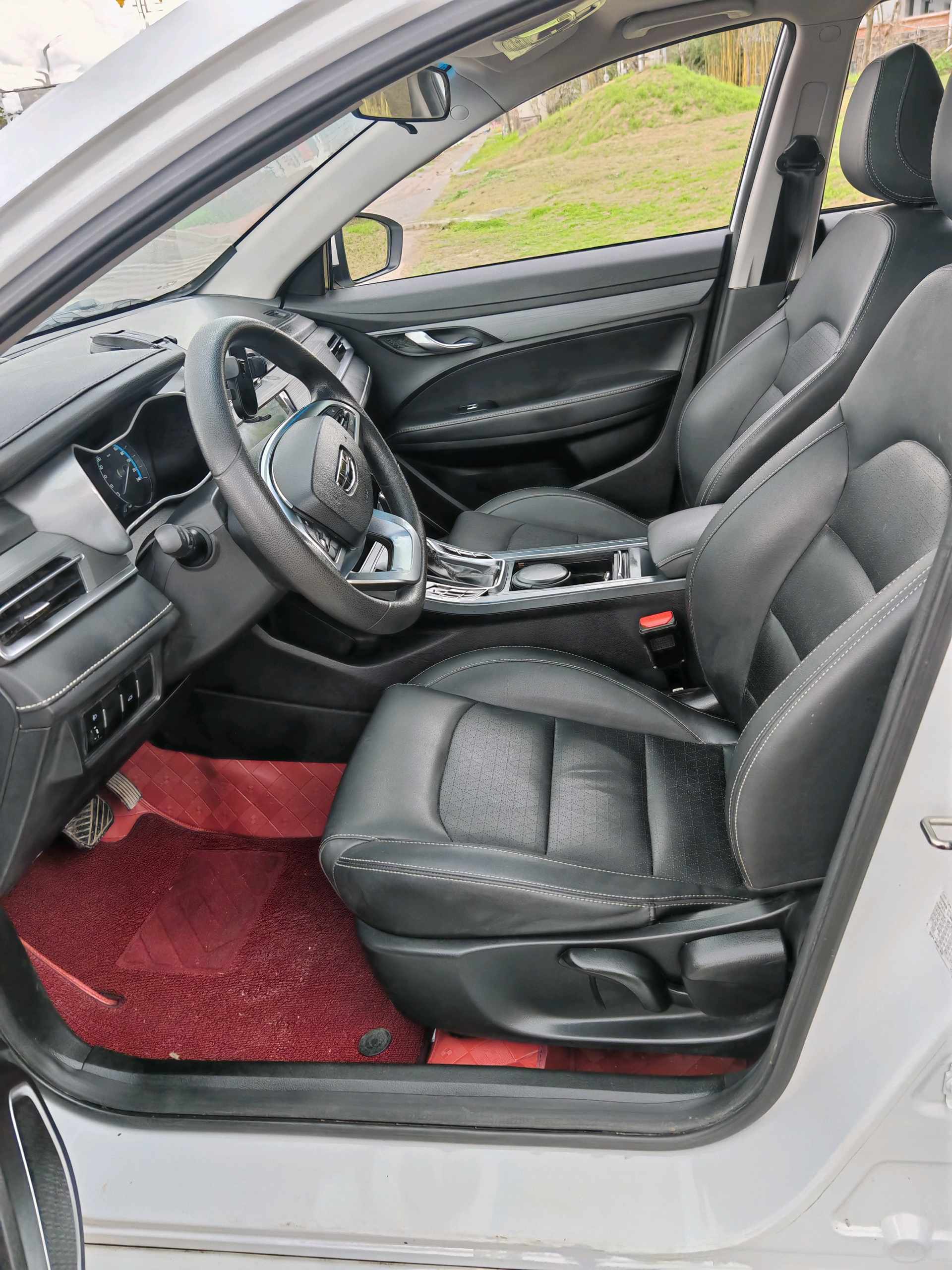 GEELY Emgrand 2021 صورة سيارة #6