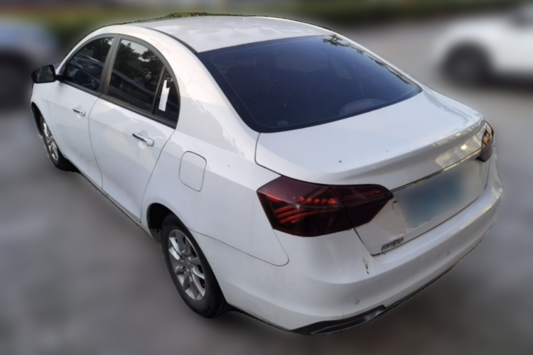 GEELY Emgrand 2020 image de voiture #5