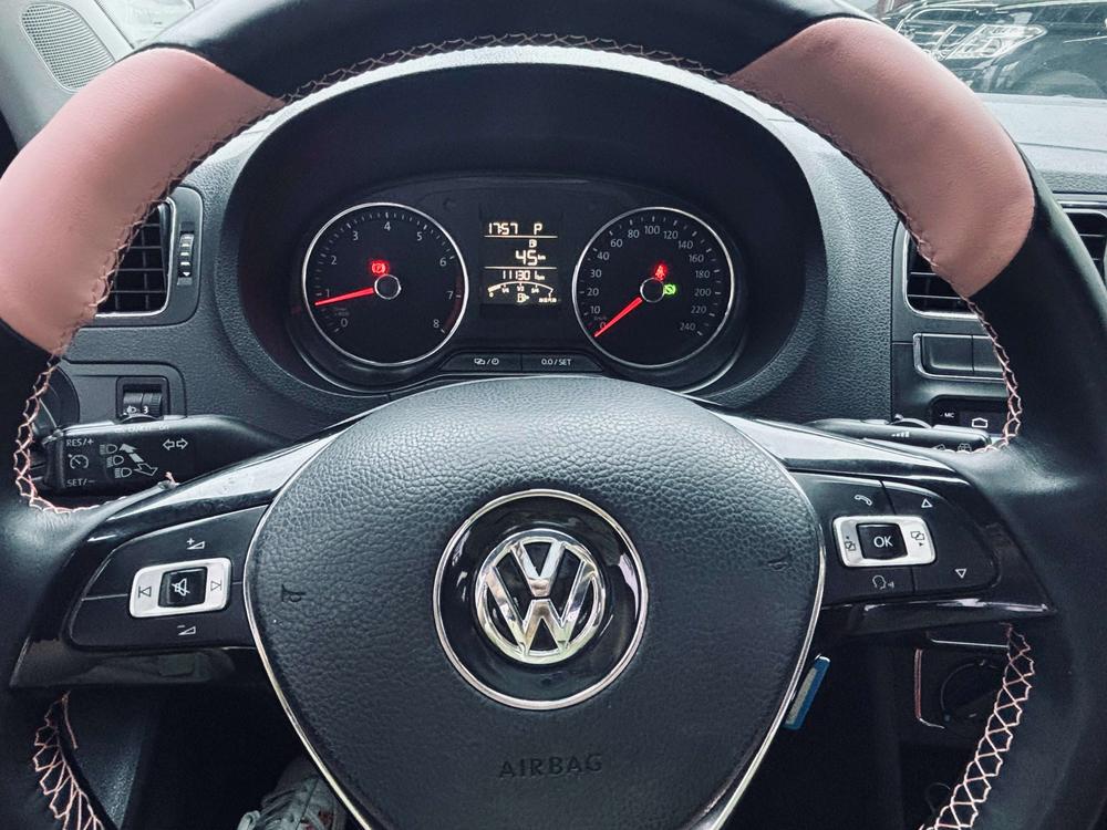 Volkswagen Polo 2017 car image #20