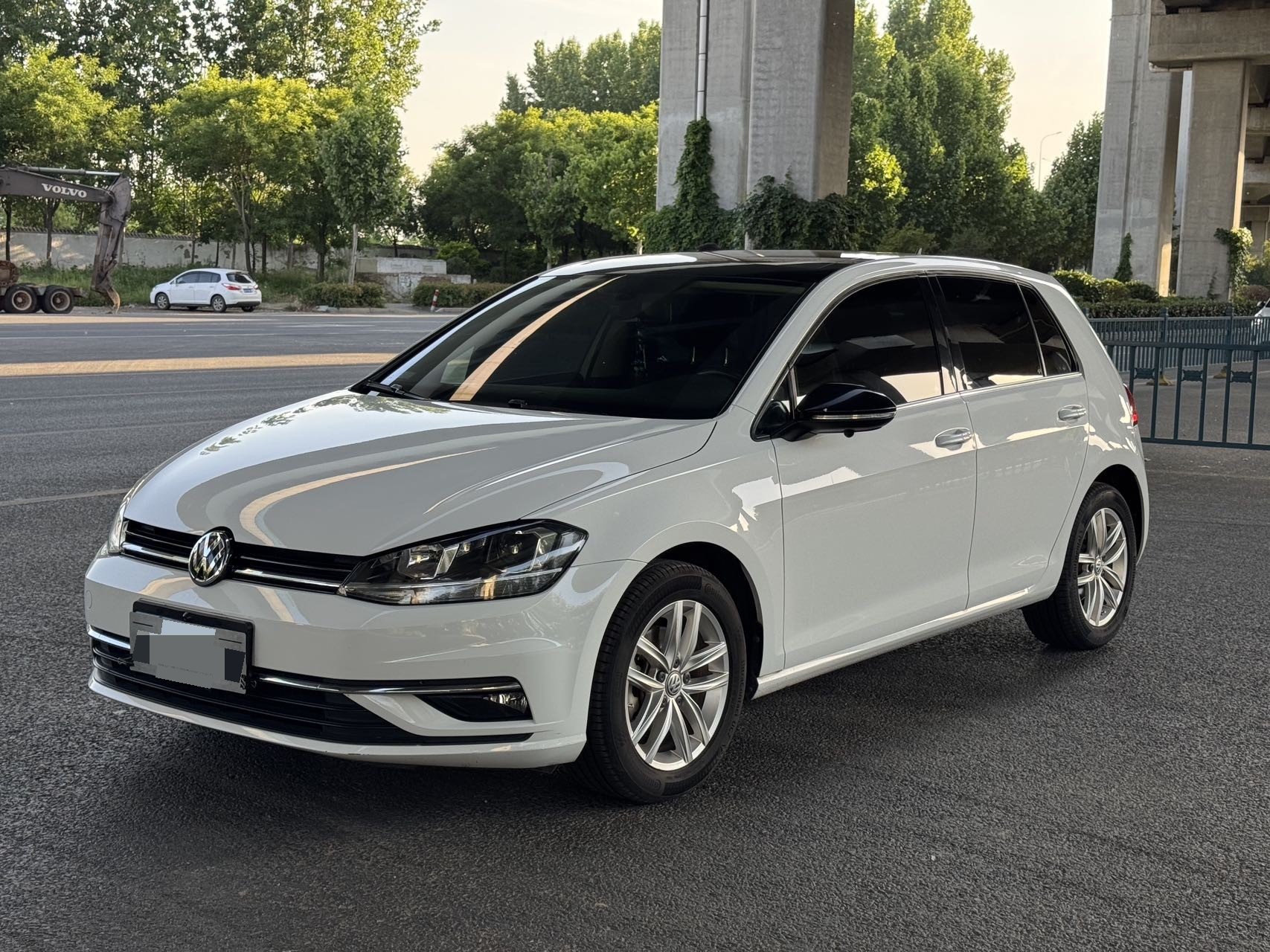 2019 2019 car image