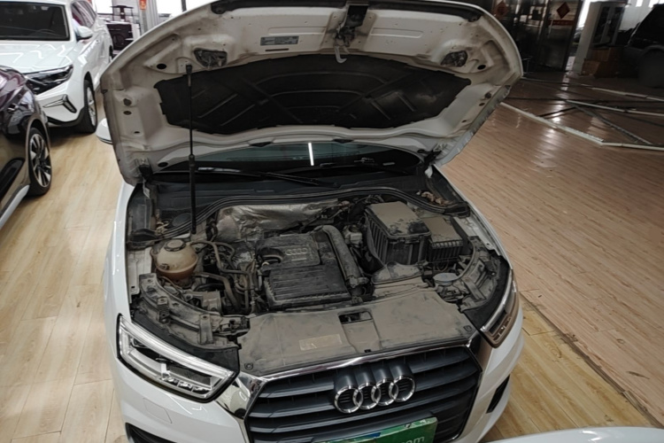 Audi Q3 2019 #26 Audi Q3 2019 car image #26