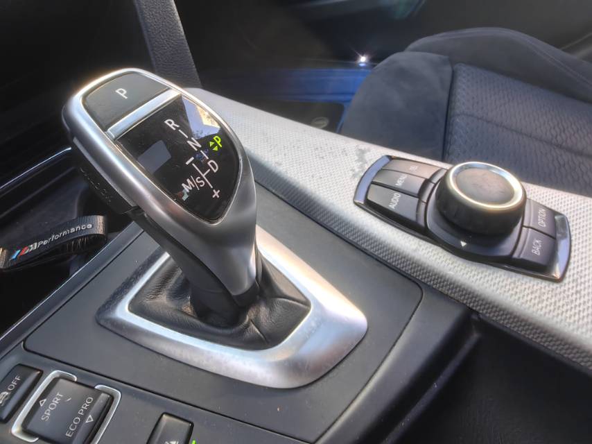 BMW 3 Series 2017 imagen de coche #9