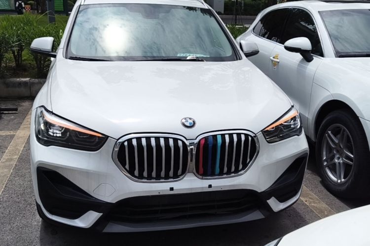 BMW X1 2019 car image #3