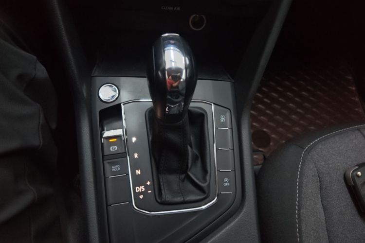 Volkswagen Tharu 2021 #18 Volkswagen Tharu 2021 immagine di auto #18