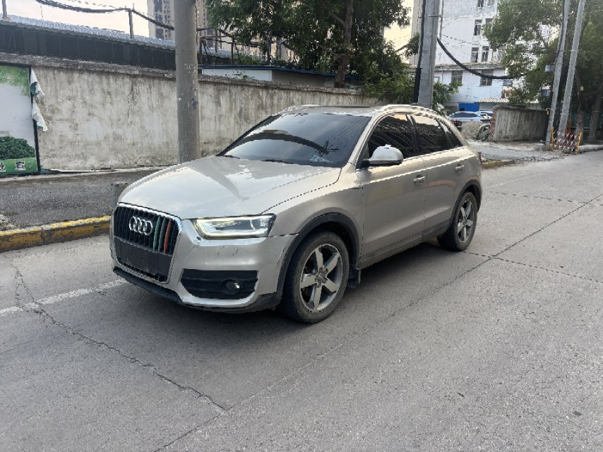 Audi Q3 2014 Audi Q3 2014 car image