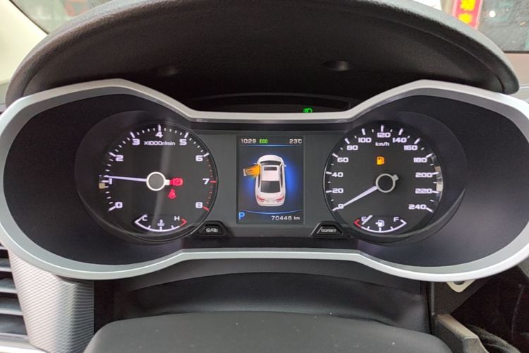 GEELY Emgrand GL 2018 #24 GEELY Emgrand GL 2018 image de voiture #24